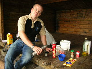 Gunnar bjuder p kaffe efter maten